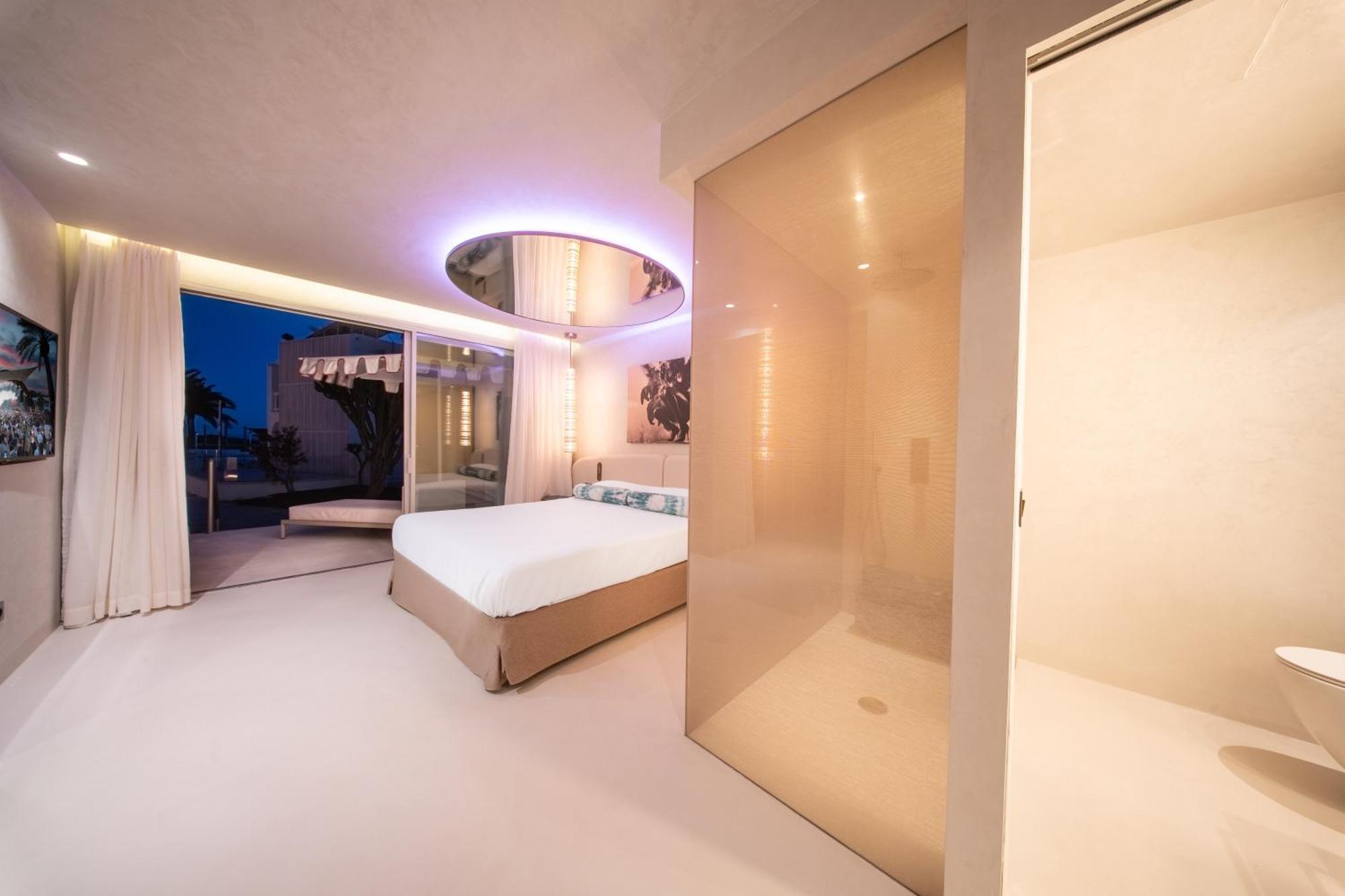 Destino Five Ibiza - New Hotel (Adults Only) Playa De Talamanca Bagian luar foto